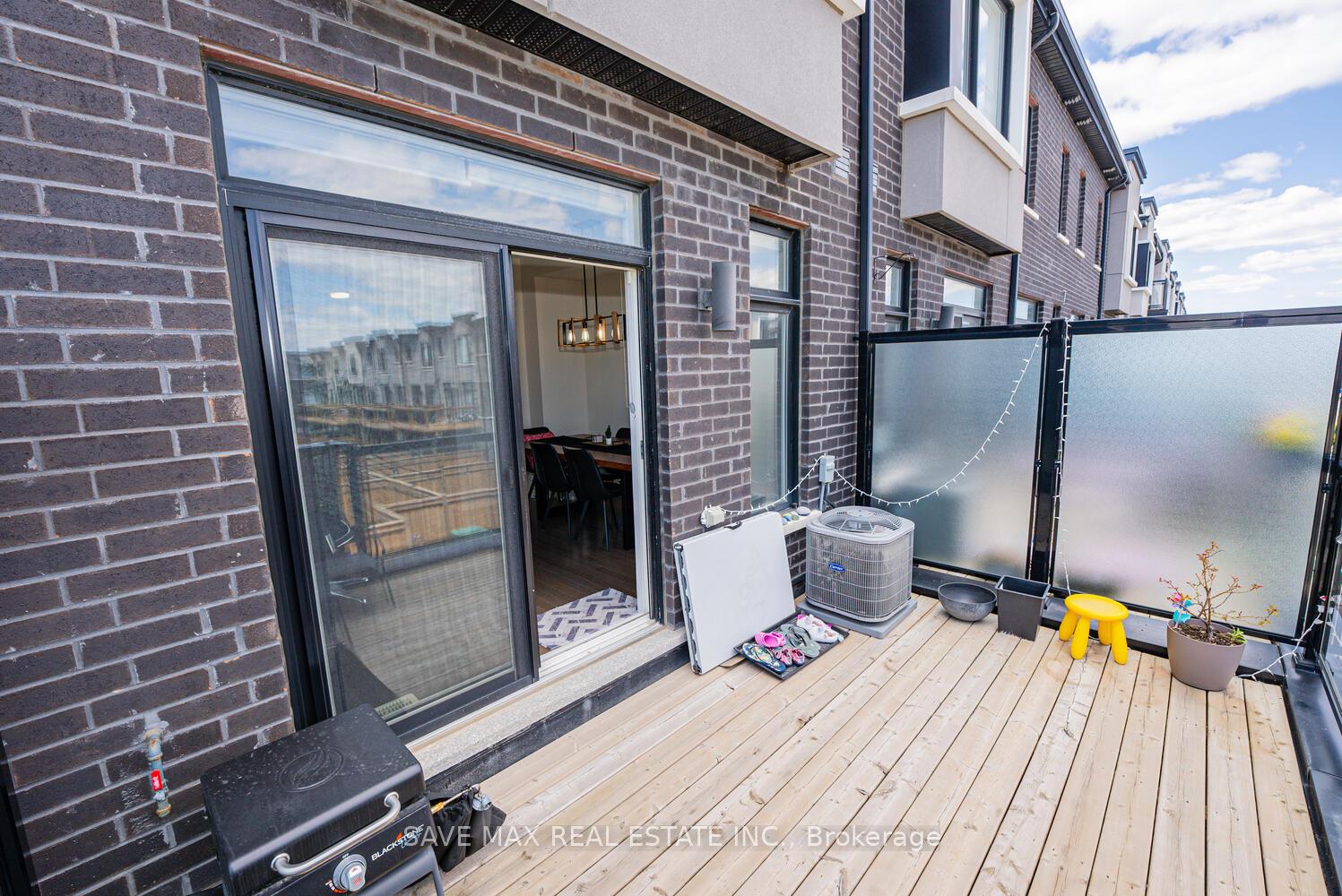 Photo 23 of 2638 Castlegate Crossing, Pickering, Duffin Heights — HOMEH
