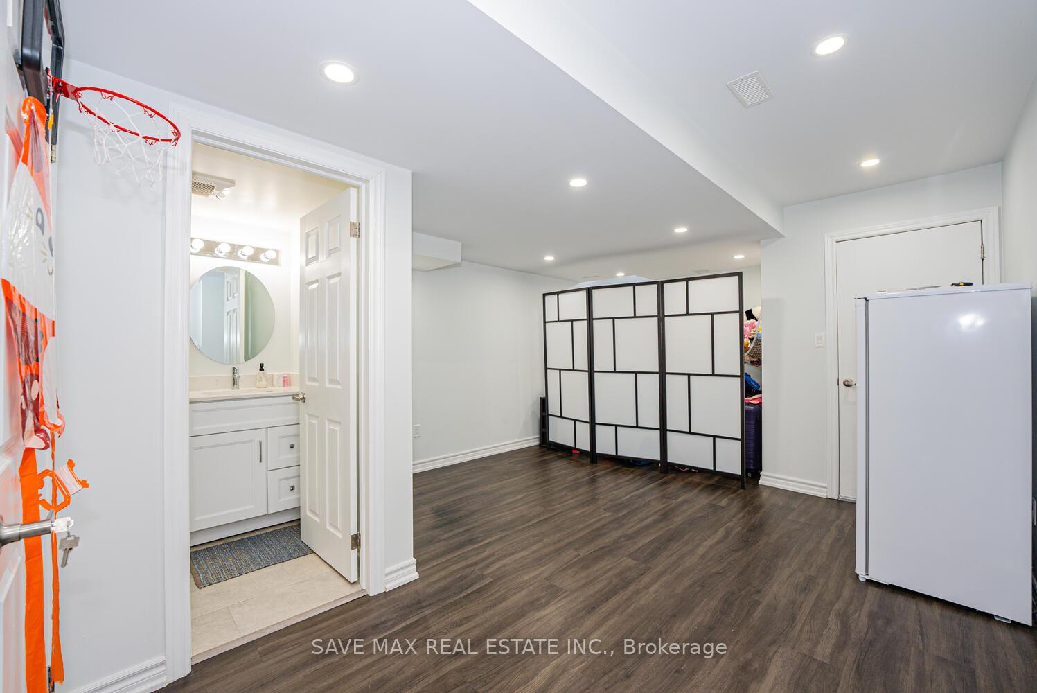 Photo 42 of 2638 Castlegate Crossing, Pickering, Duffin Heights — HOMEH