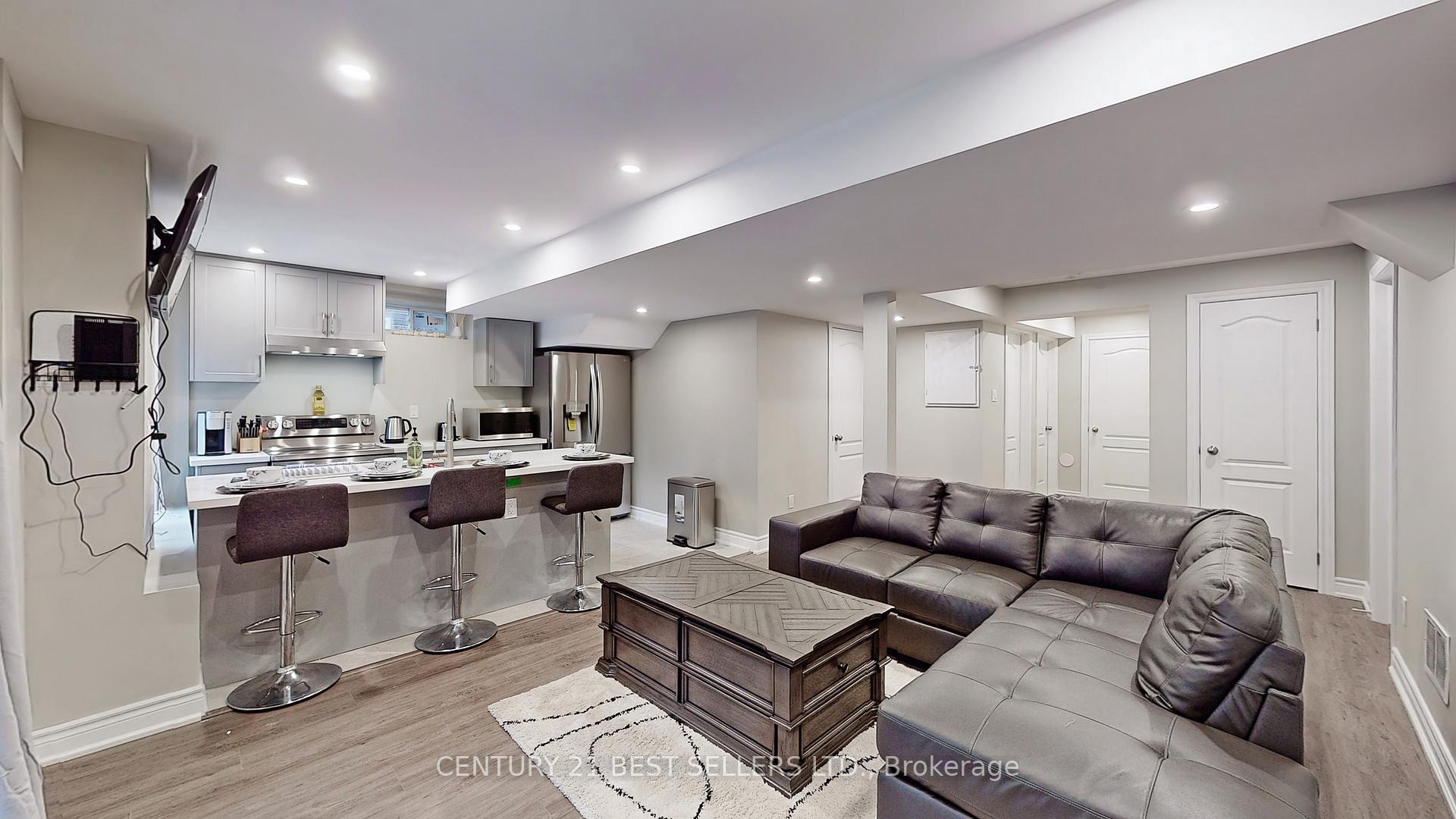 Photo 2 of 1245 Salmers Drive, Oshawa, Taunton — HOMEH