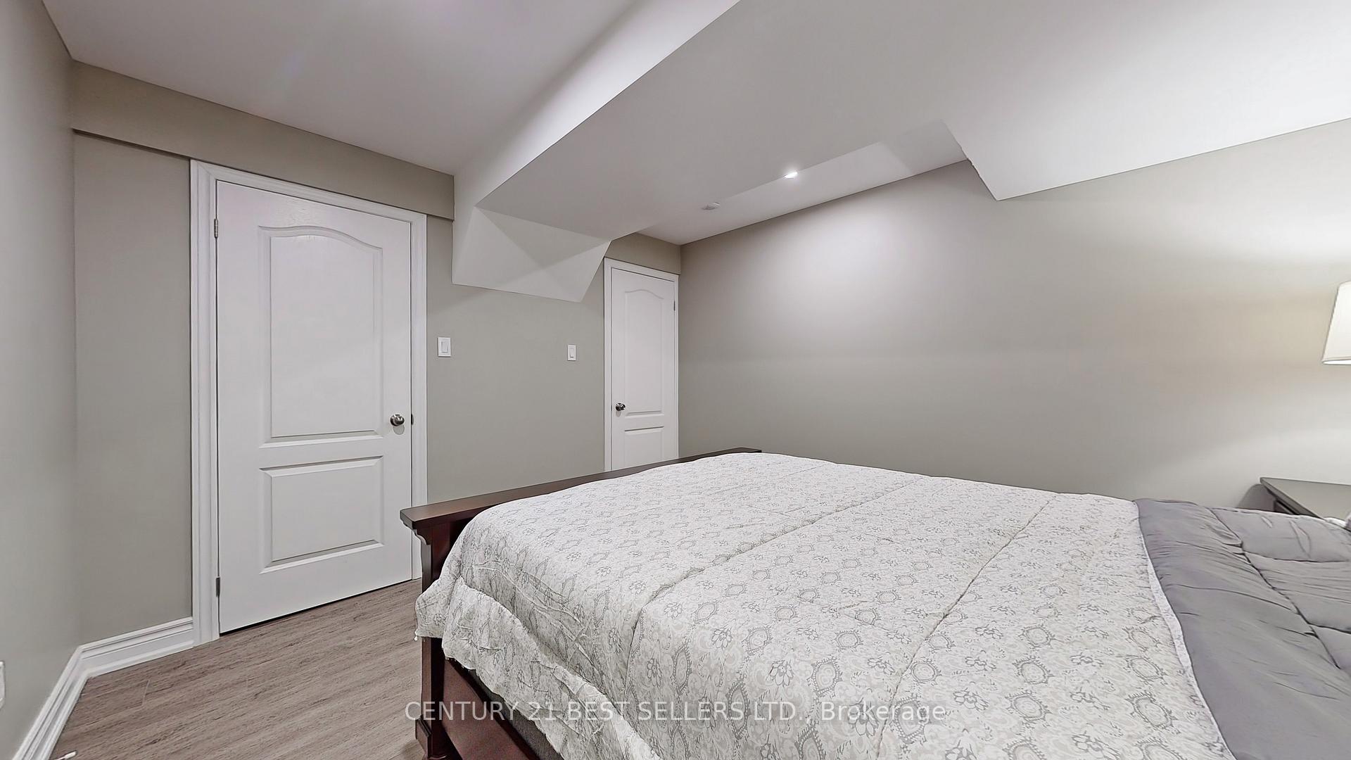 Photo 3 of 1245 Salmers Drive, Oshawa, Taunton — HOMEH