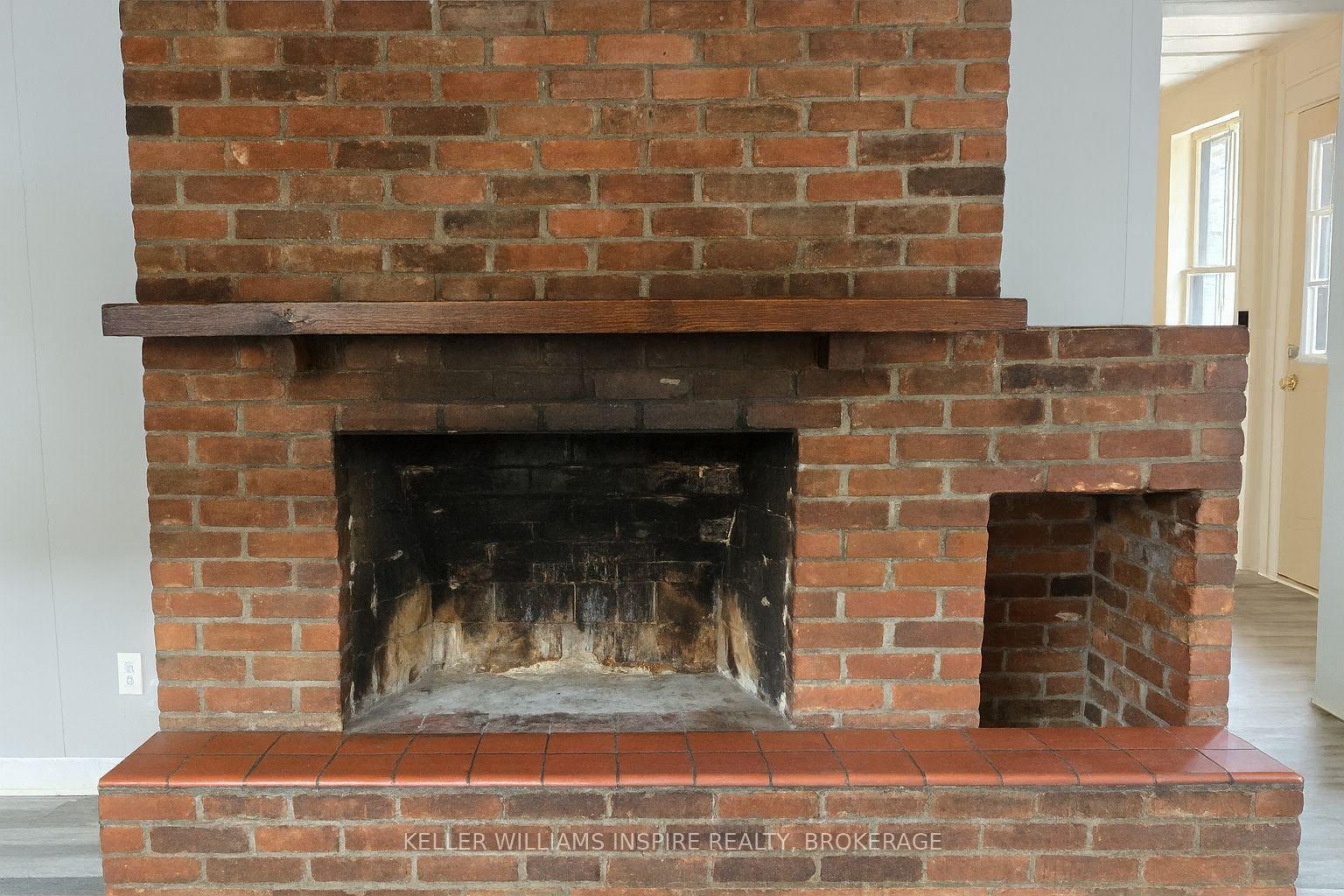 Photo 3 of 22 Mccoll Street, Quinte West, Trenton Ward — HOMEH
