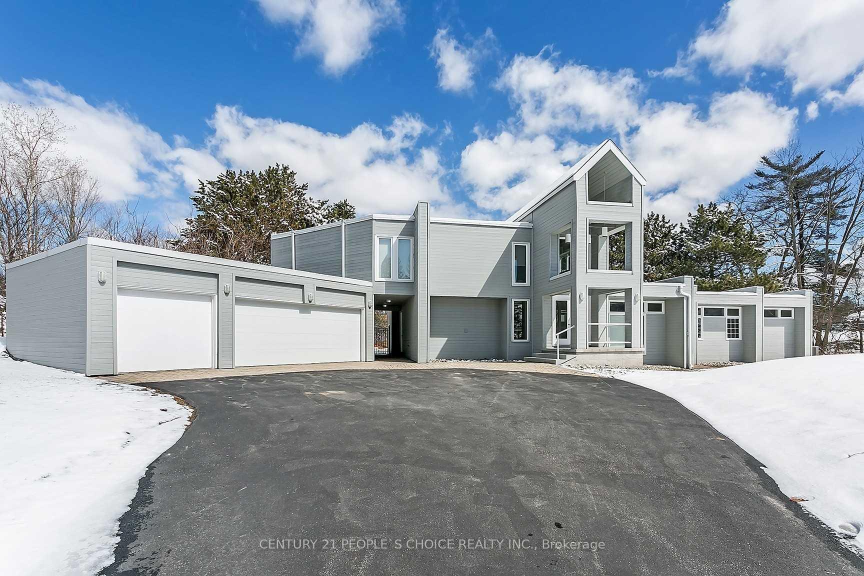 Photo 1 of 258 Boland Crescent, Milton, Campbellville — HOMEH