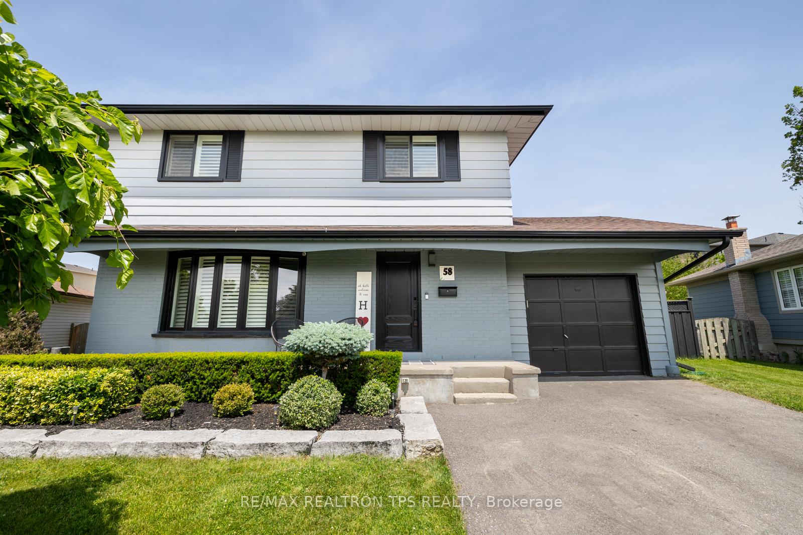 Photo 2 of 58 Oriole Court, Oshawa, Donevan — HOMEH