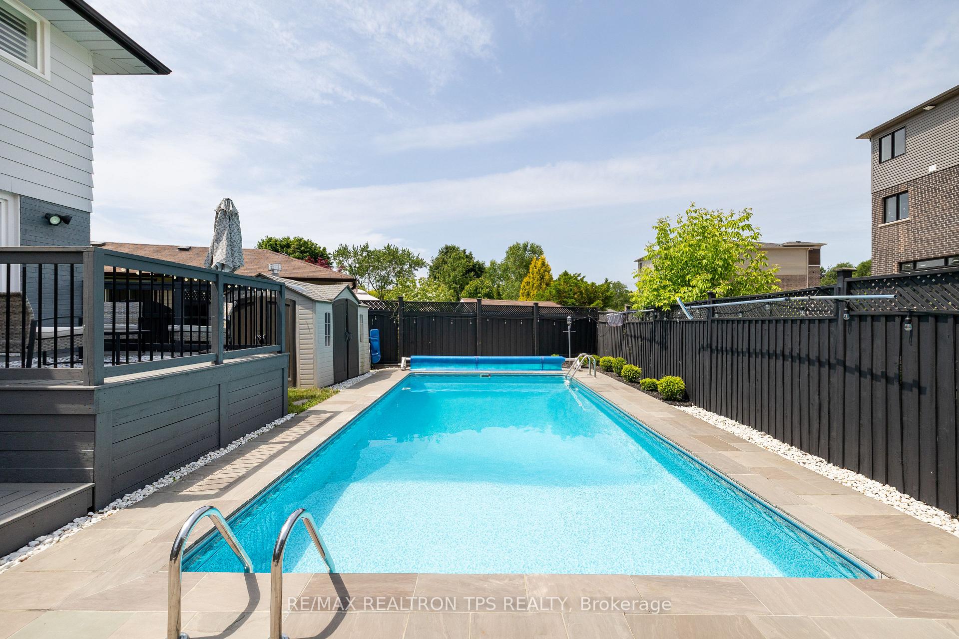Photo 31 of 58 Oriole Court, Oshawa, Donevan — HOMEH