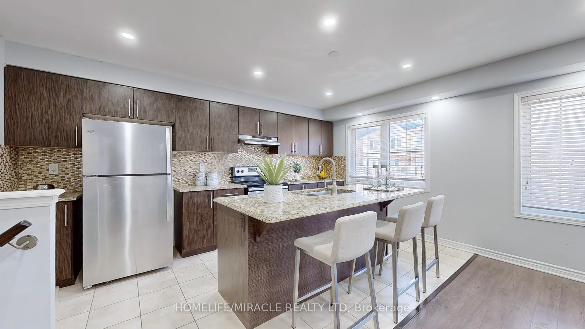 Photo 21 of 288 Casson Point, Milton, Ford — HOMEH