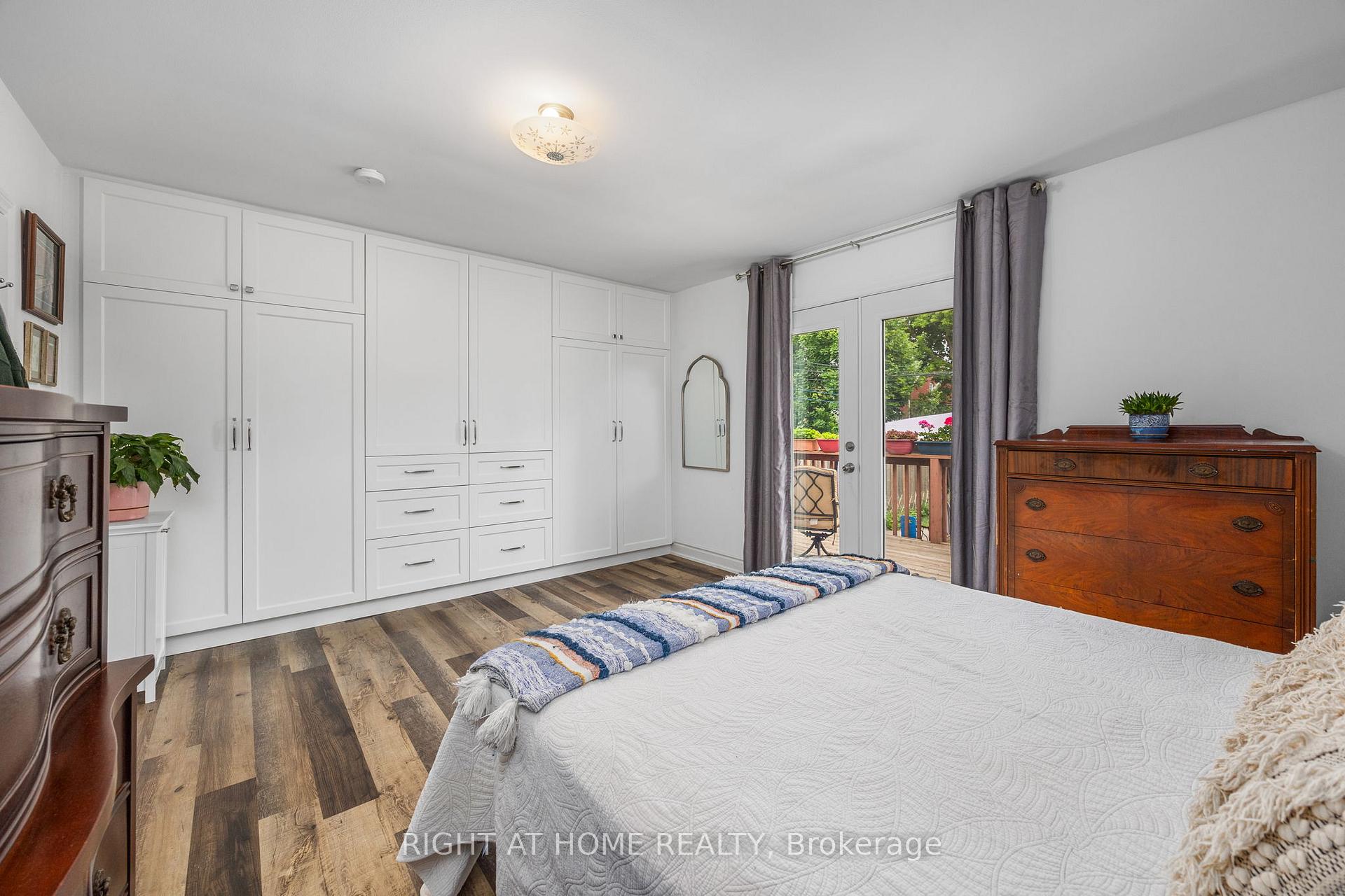 Photo 16 of 164 Elgin Street E, Oshawa, O'Neill — HOMEH