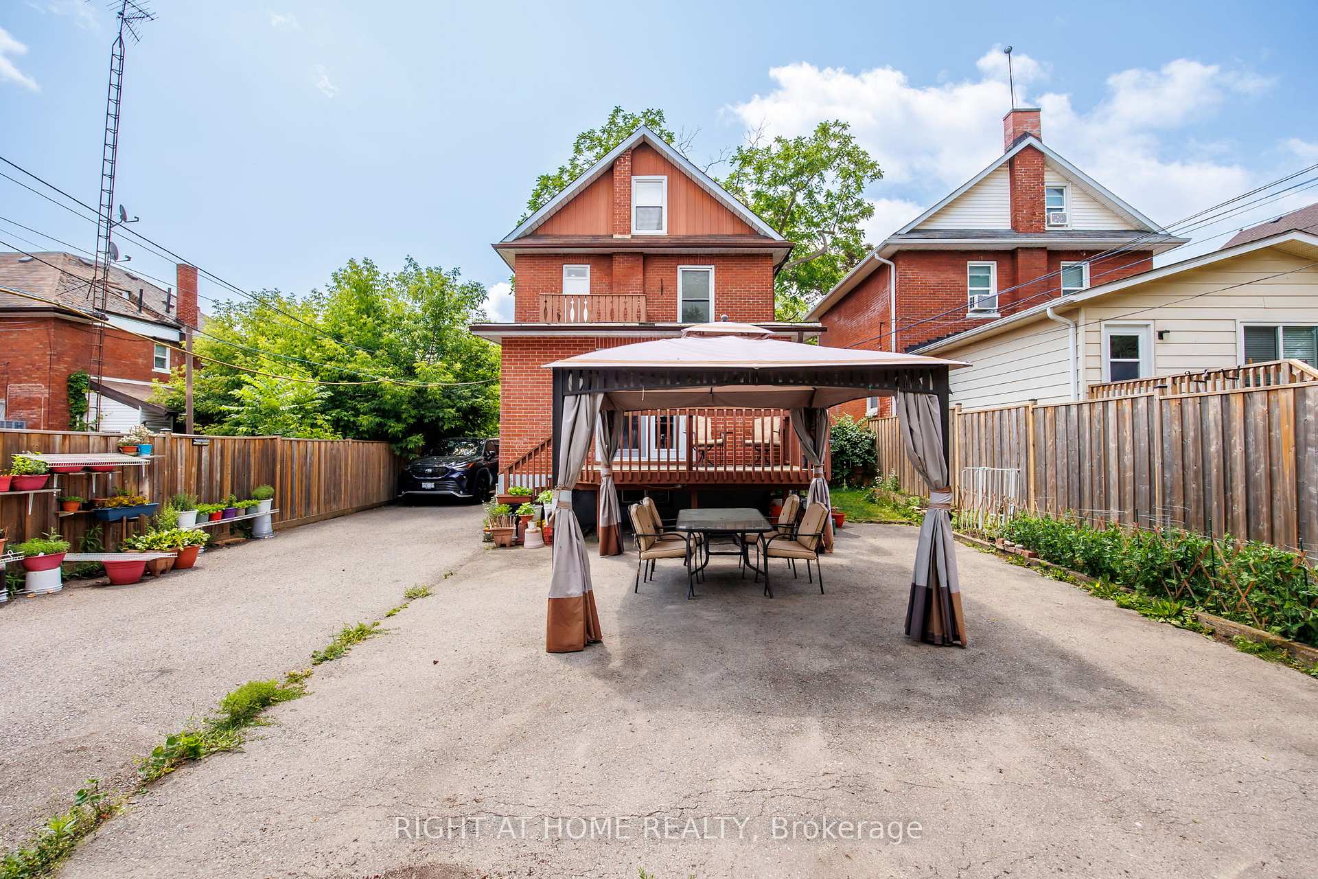 Photo 40 of 164 Elgin Street E, Oshawa, O'Neill — HOMEH