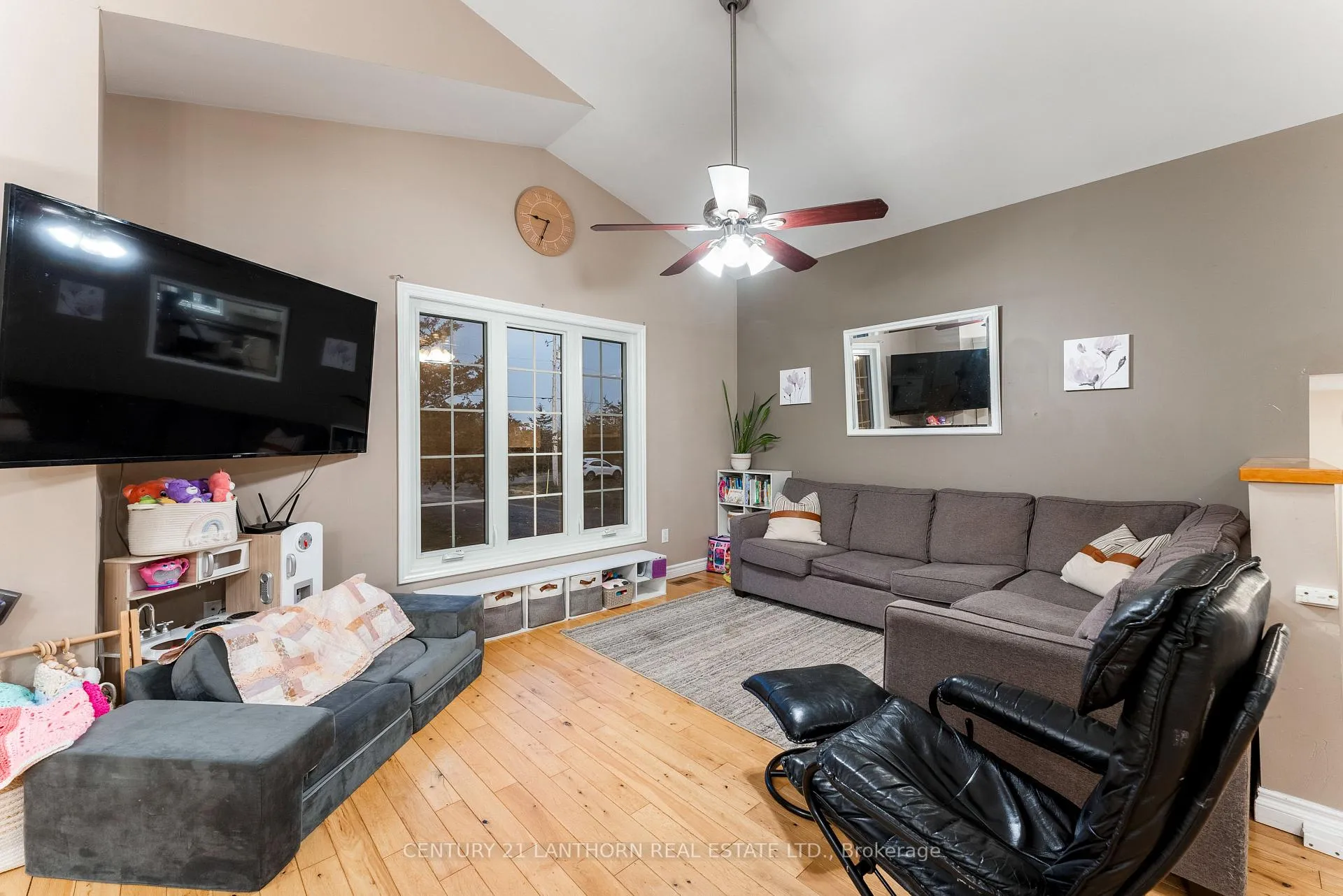 Photo 17 of 528 Mitchells Cross Road, Prince Edward County, North Marysburg Ward — HOMEH
