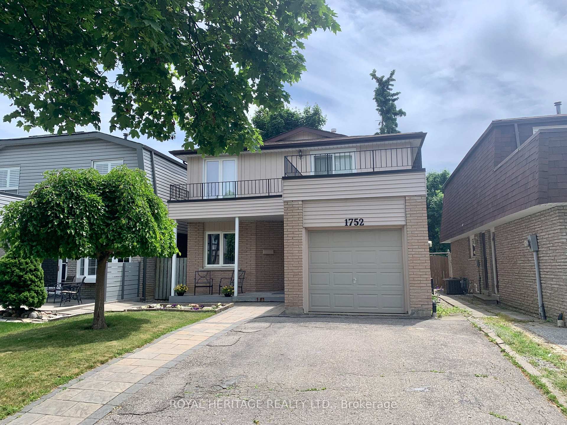 Photo 2 of 1752 Shadybrook Drive, Pickering, Amberlea — HOMEH