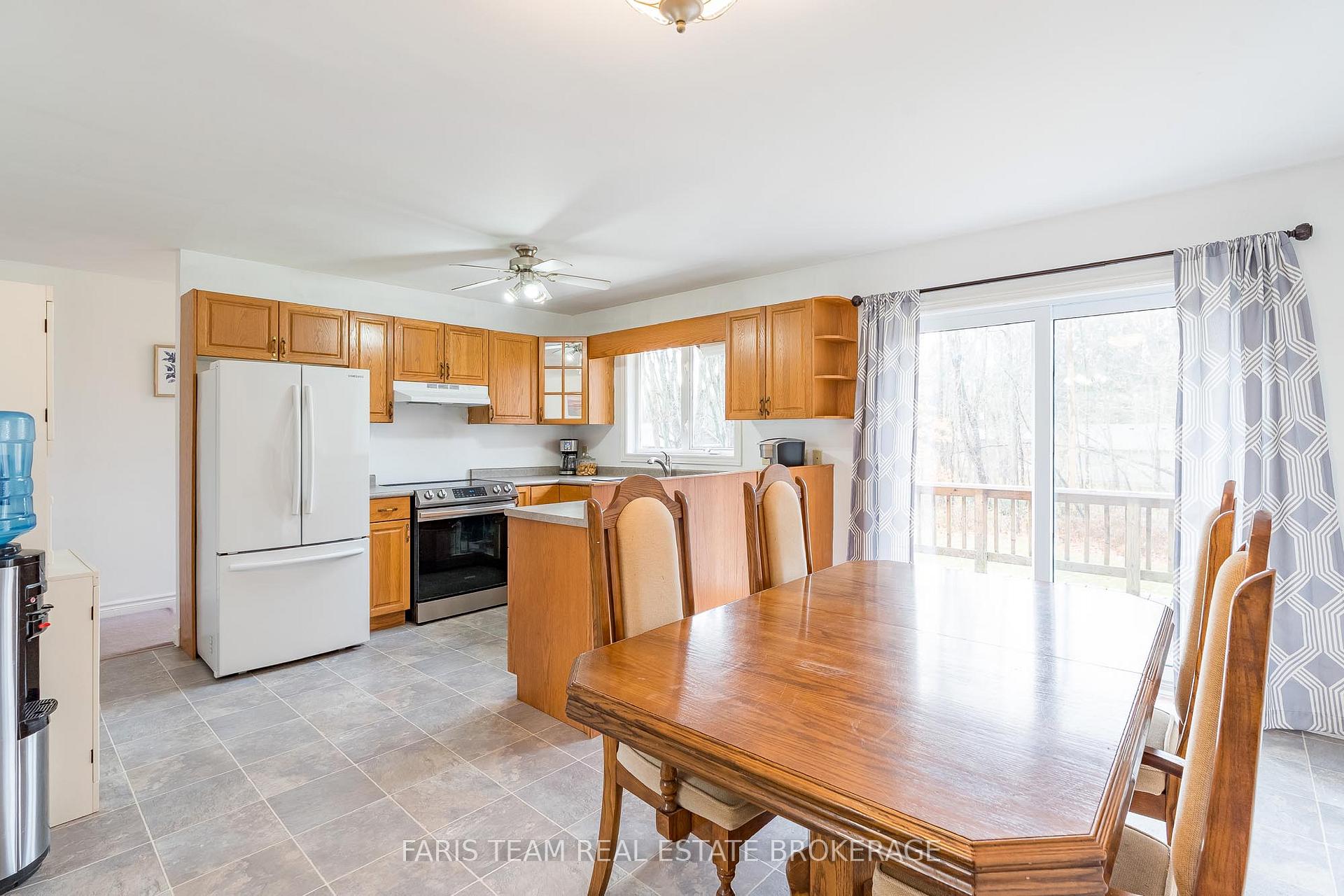 Photo 12 of 3576 Peter Street, Ramara, Rural Ramara — HOMEH