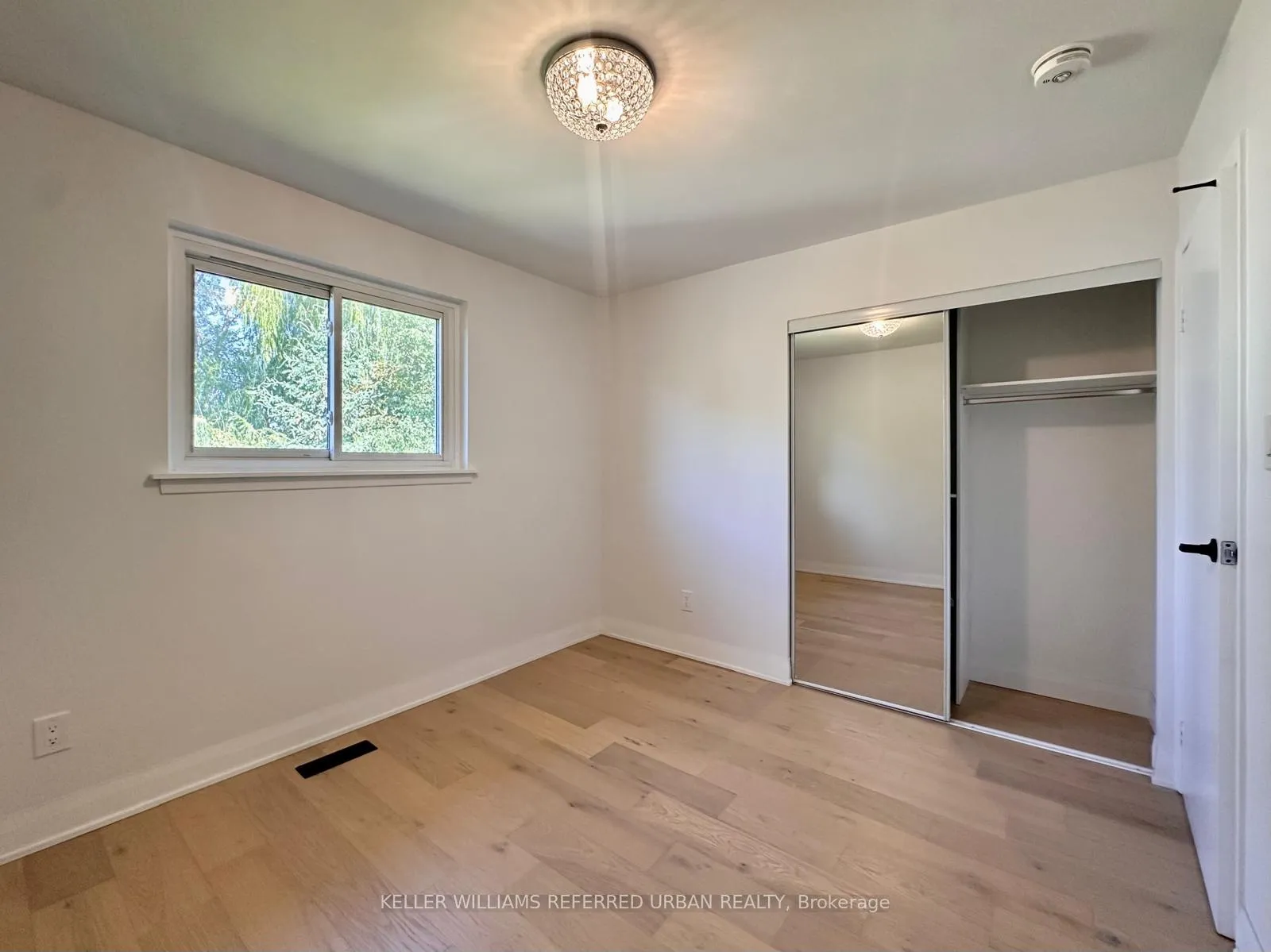 Photo 10 of Unit MAIN, 906 Marinet Crescent, Pickering, West Shore — HOMEH