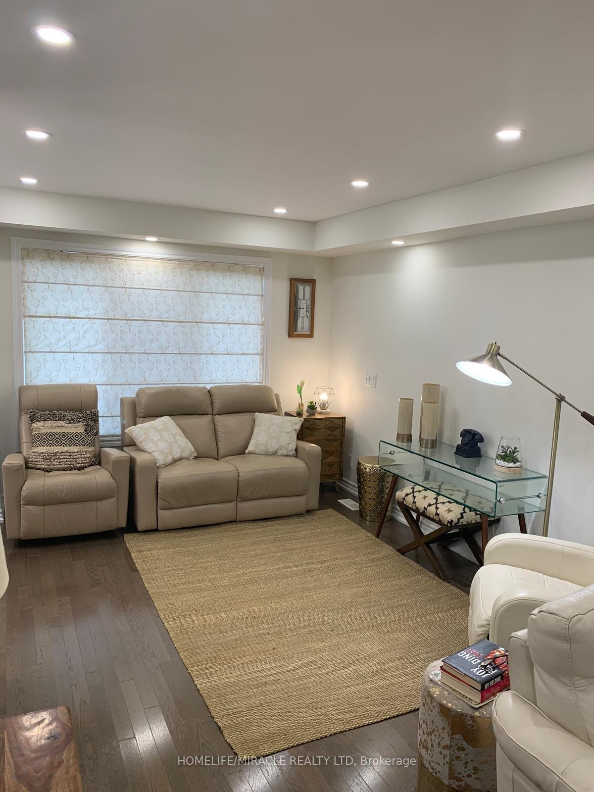 Photo 10 of 100 Nearco Gate, Oshawa, Windfields — HOMEH
