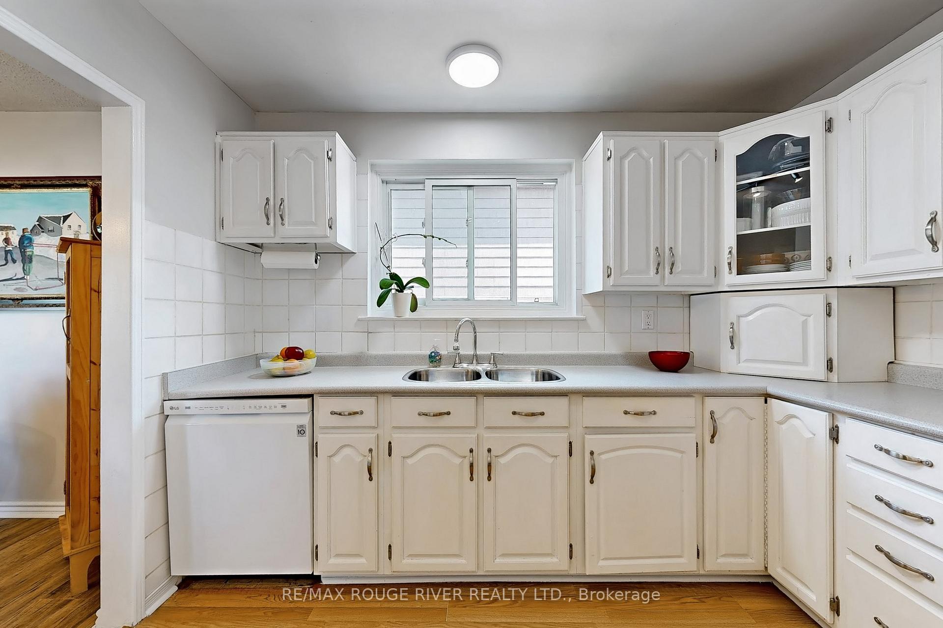 Photo 13 of 834 Miriam Road, Pickering, Bay Ridges — HOMEH
