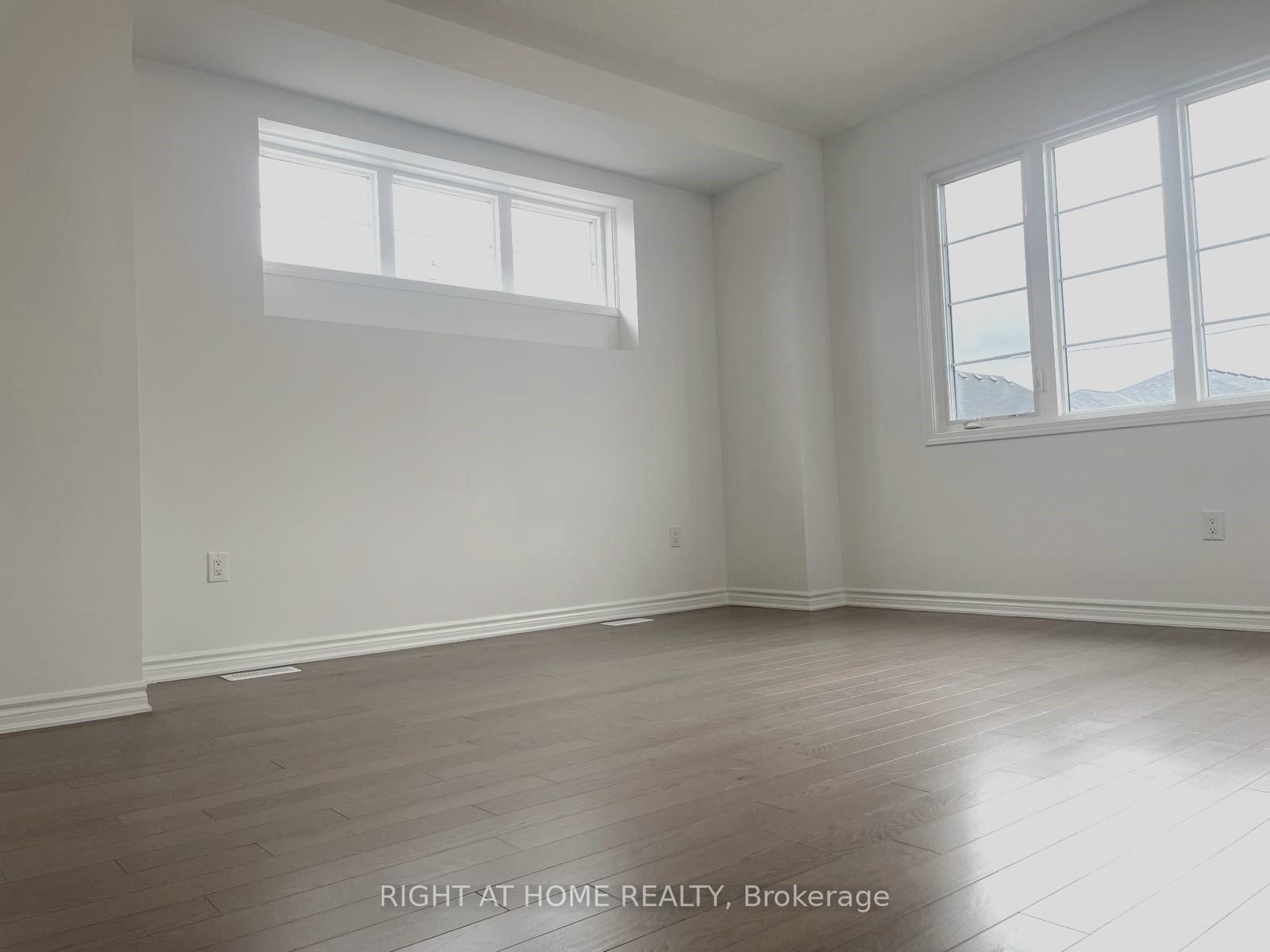 Photo 8 of 1331 Temperance Crescent, Milton, Bowes — HOMEH