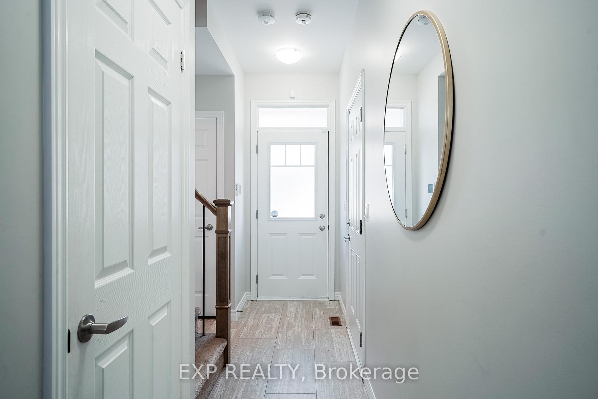 Photo 8 of 19 Nottingham Court, Quinte West, Trenton Ward — HOMEH