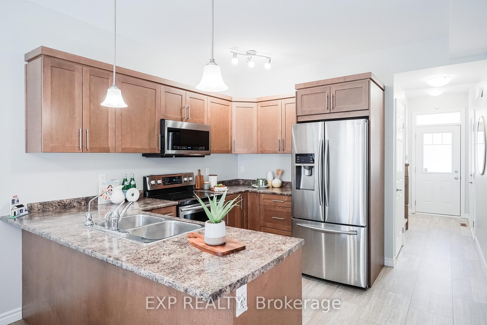 Photo 13 of 19 Nottingham Court, Quinte West, Trenton Ward — HOMEH