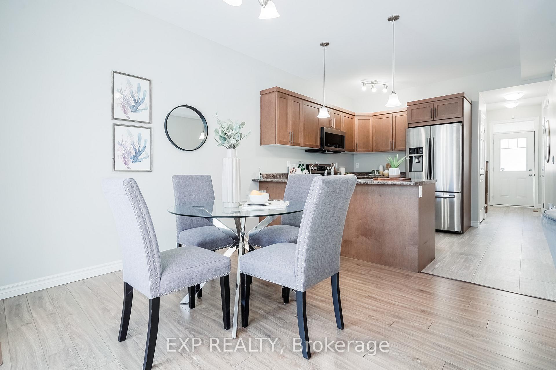 Photo 17 of 19 Nottingham Court, Quinte West, Trenton Ward — HOMEH