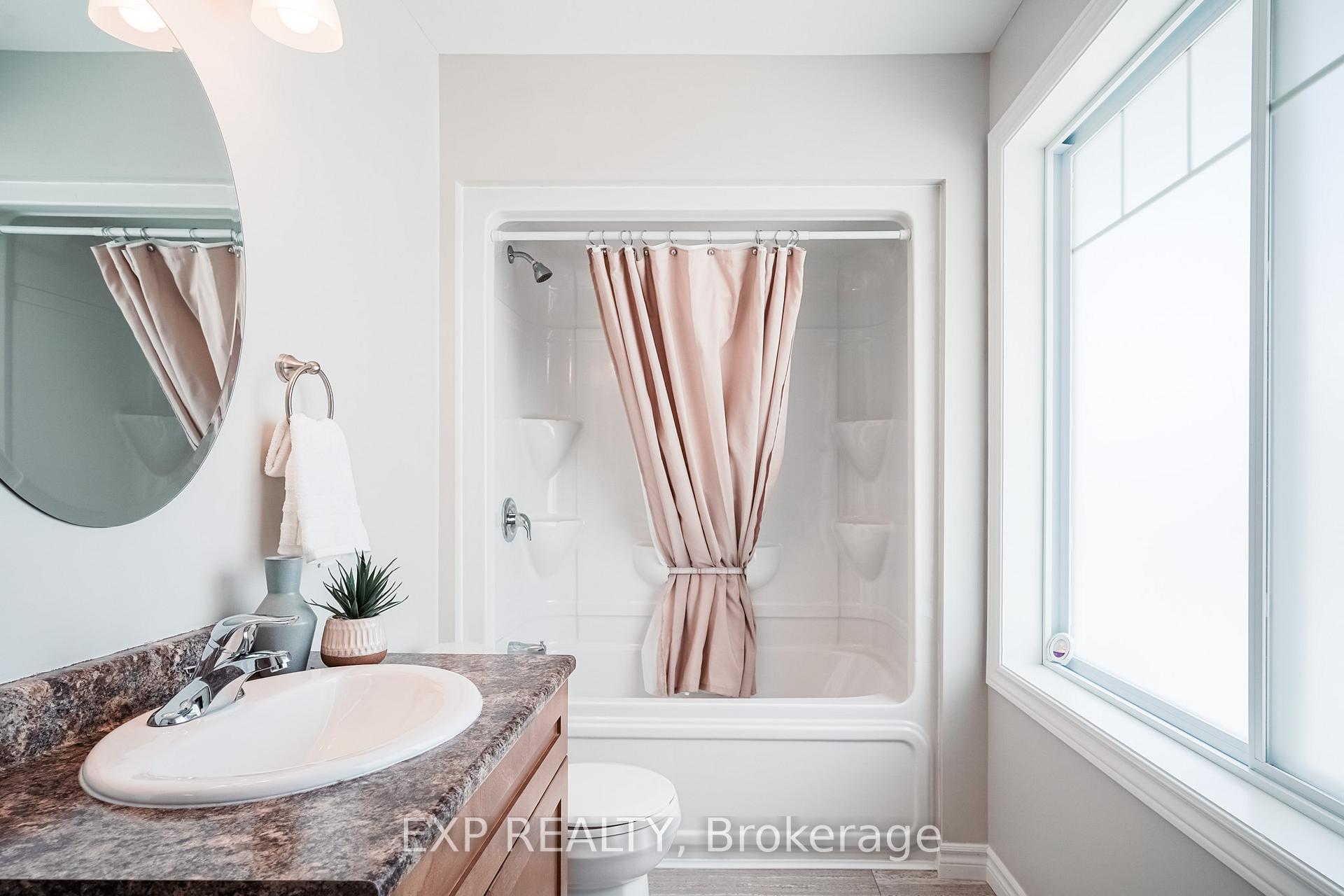 Photo 35 of 19 Nottingham Court, Quinte West, Trenton Ward — HOMEH