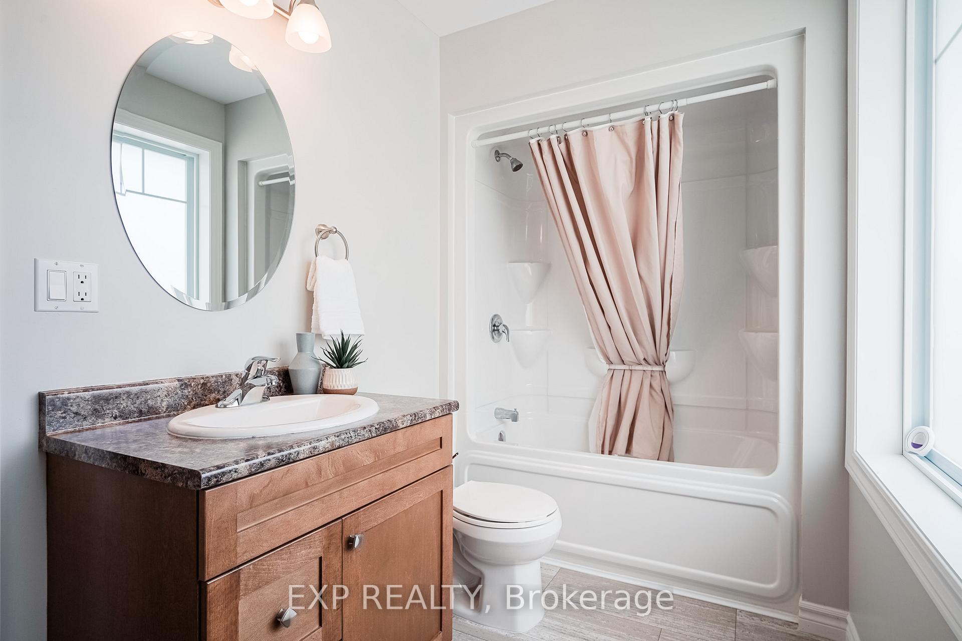 Photo 36 of 19 Nottingham Court, Quinte West, Trenton Ward — HOMEH
