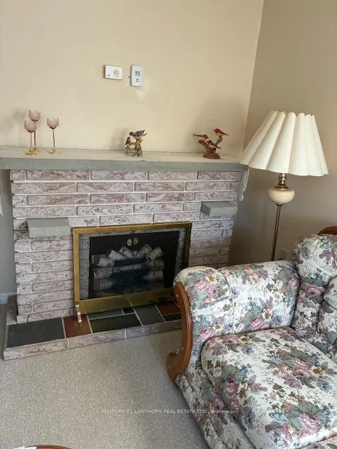 Photo 18 of 10 Reynolds Place W, Prince Edward County, Wellington Ward — HOMEH