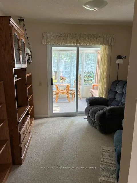 Photo 23 of 10 Reynolds Place W, Prince Edward County, Wellington Ward — HOMEH