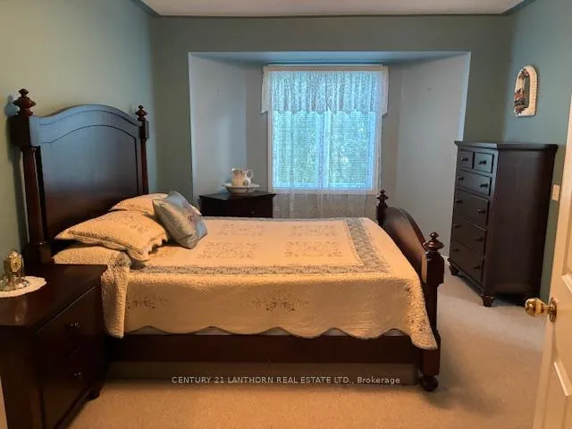 Photo 24 of 10 Reynolds Place W, Prince Edward County, Wellington Ward — HOMEH