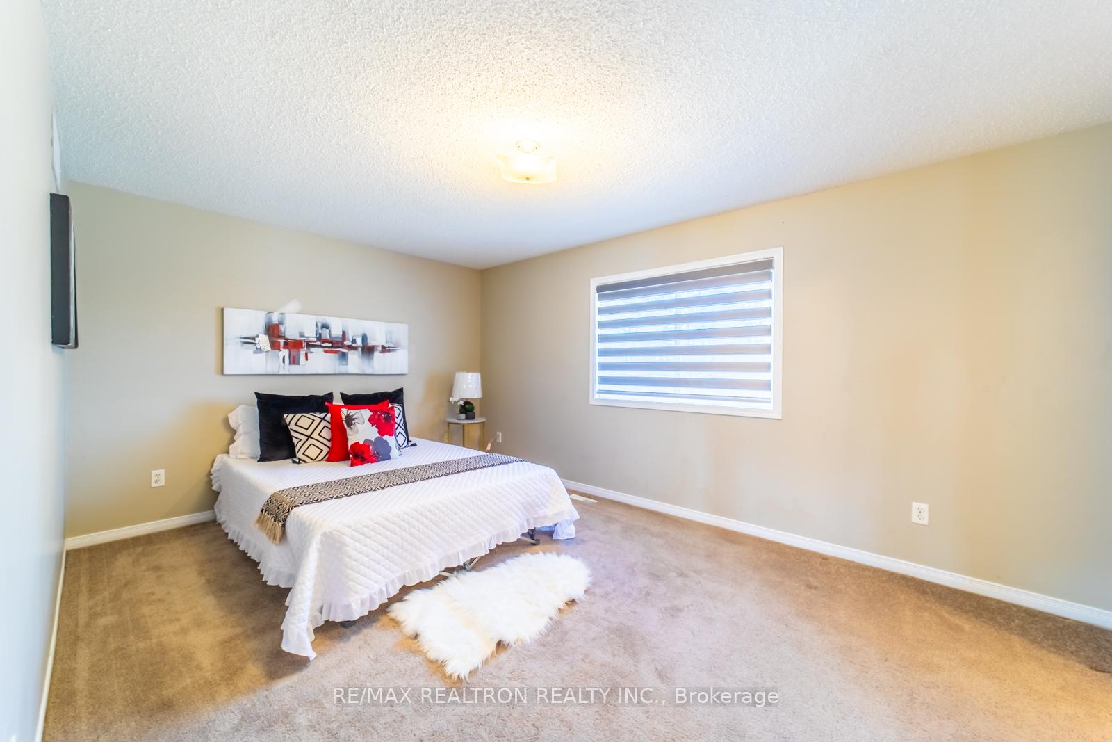 Photo 16 of 1891 Dalhousie Crescent, Oshawa, Samac — HOMEH