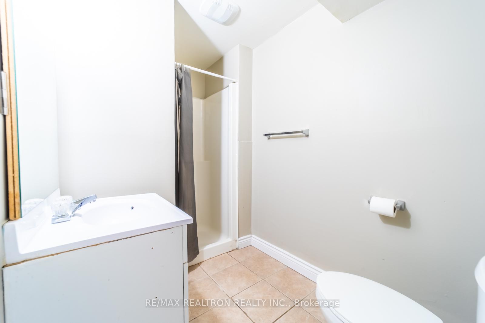 Photo 28 of 1891 Dalhousie Crescent, Oshawa, Samac — HOMEH