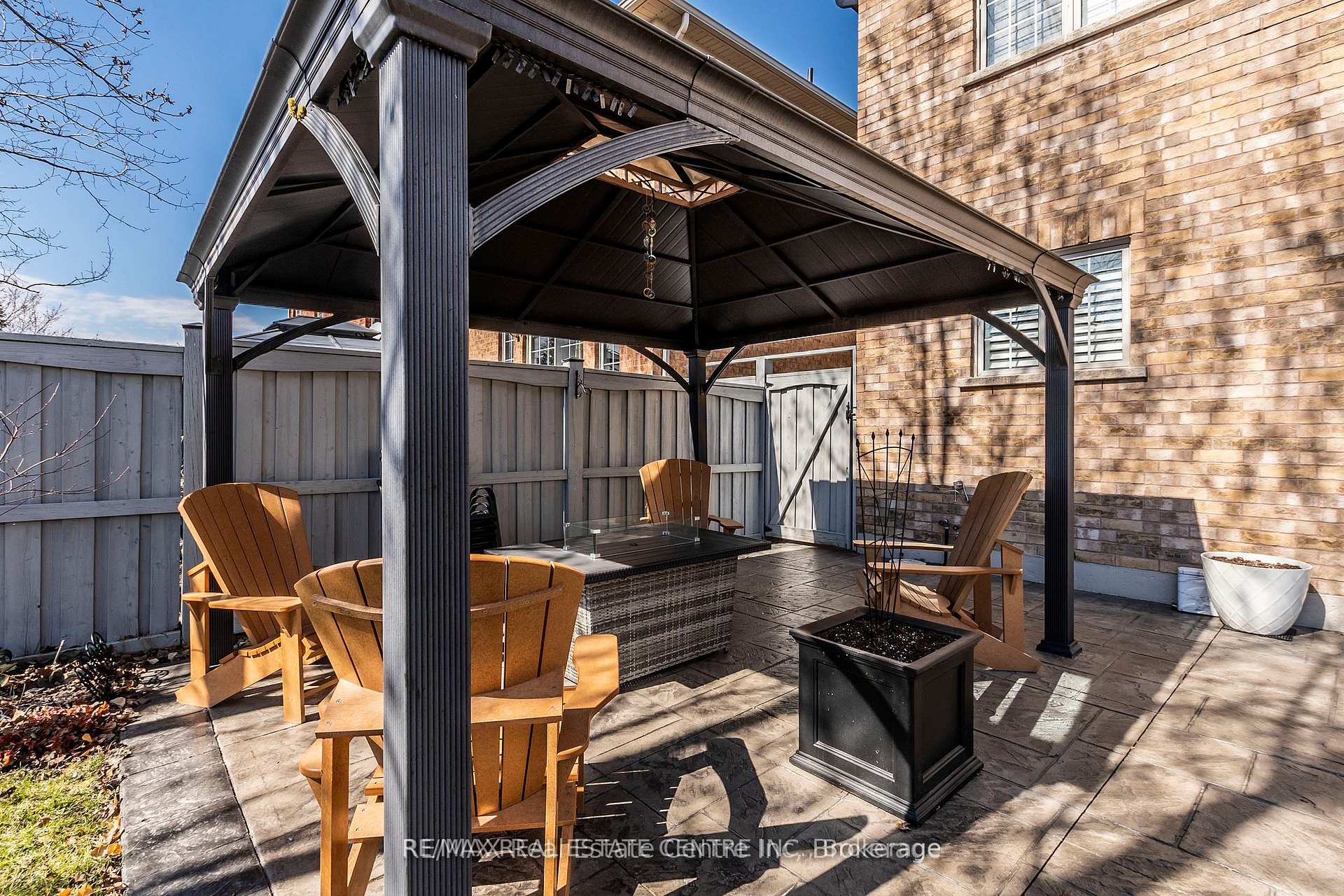 Photo 1 of 288 Wrigglesworth Crescent, Milton, Scott — HOMEH