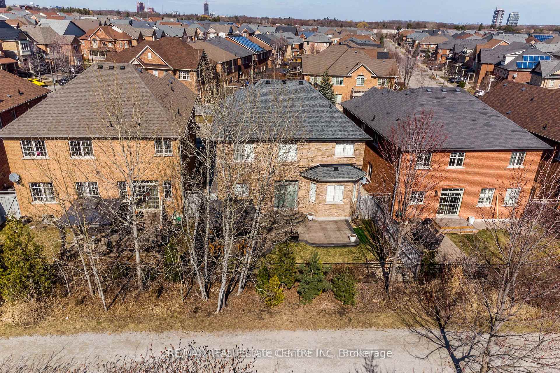 Photo 7 of 288 Wrigglesworth Crescent, Milton, Scott — HOMEH
