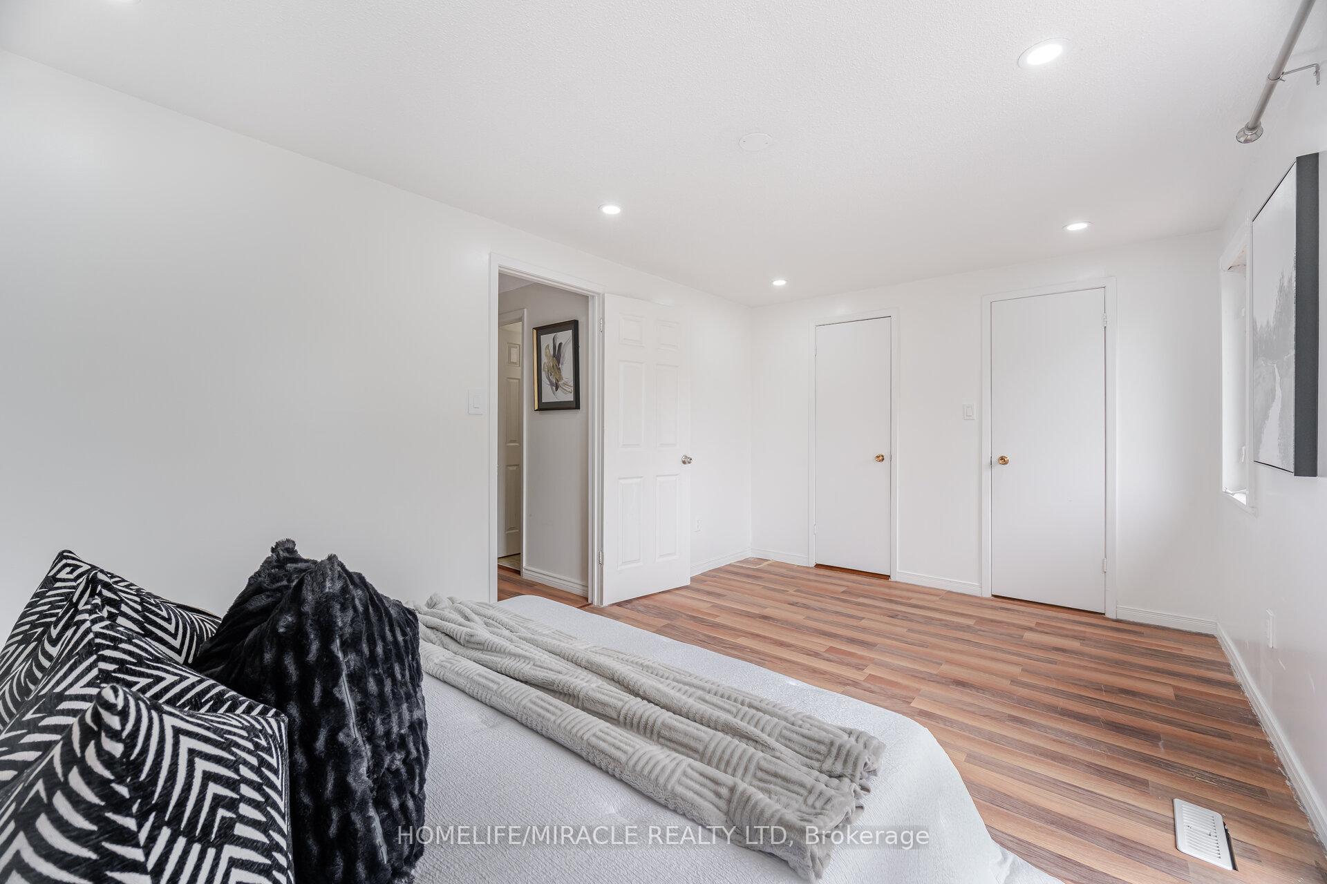 Photo 30 of 1659 Dreyber Court, Pickering, Village East — HOMEH