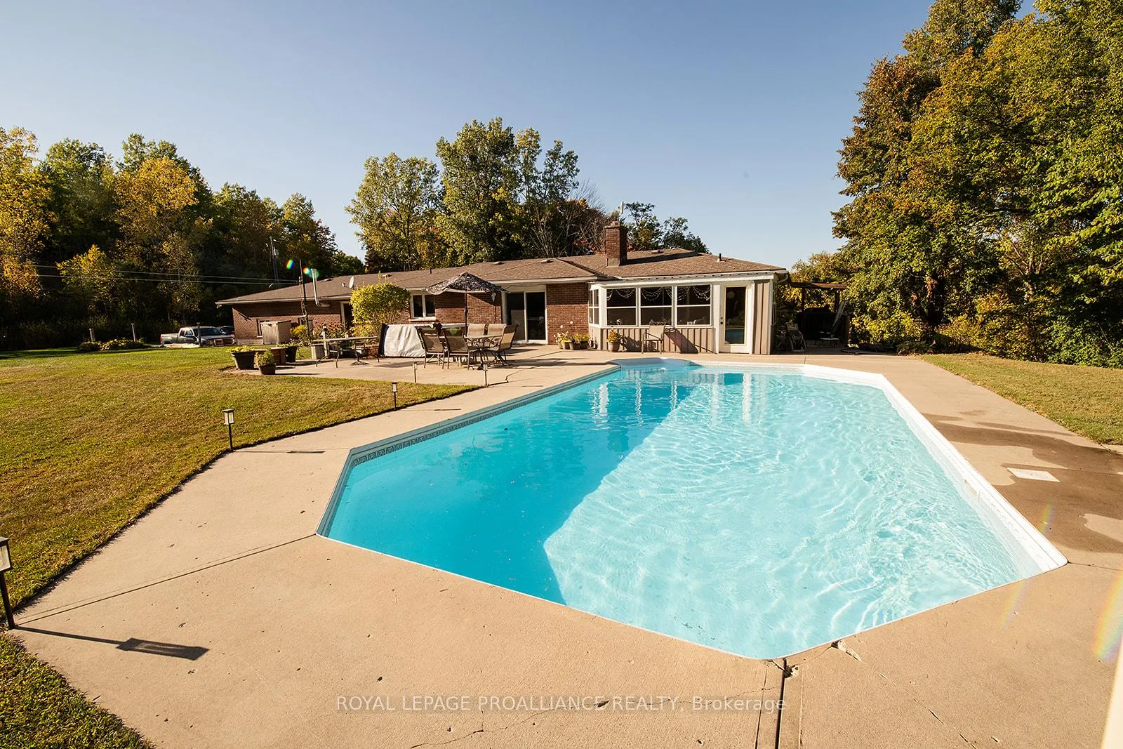 Photo 1 of 31 Nobes Road, Quinte West, Sidney Ward — HOMEH