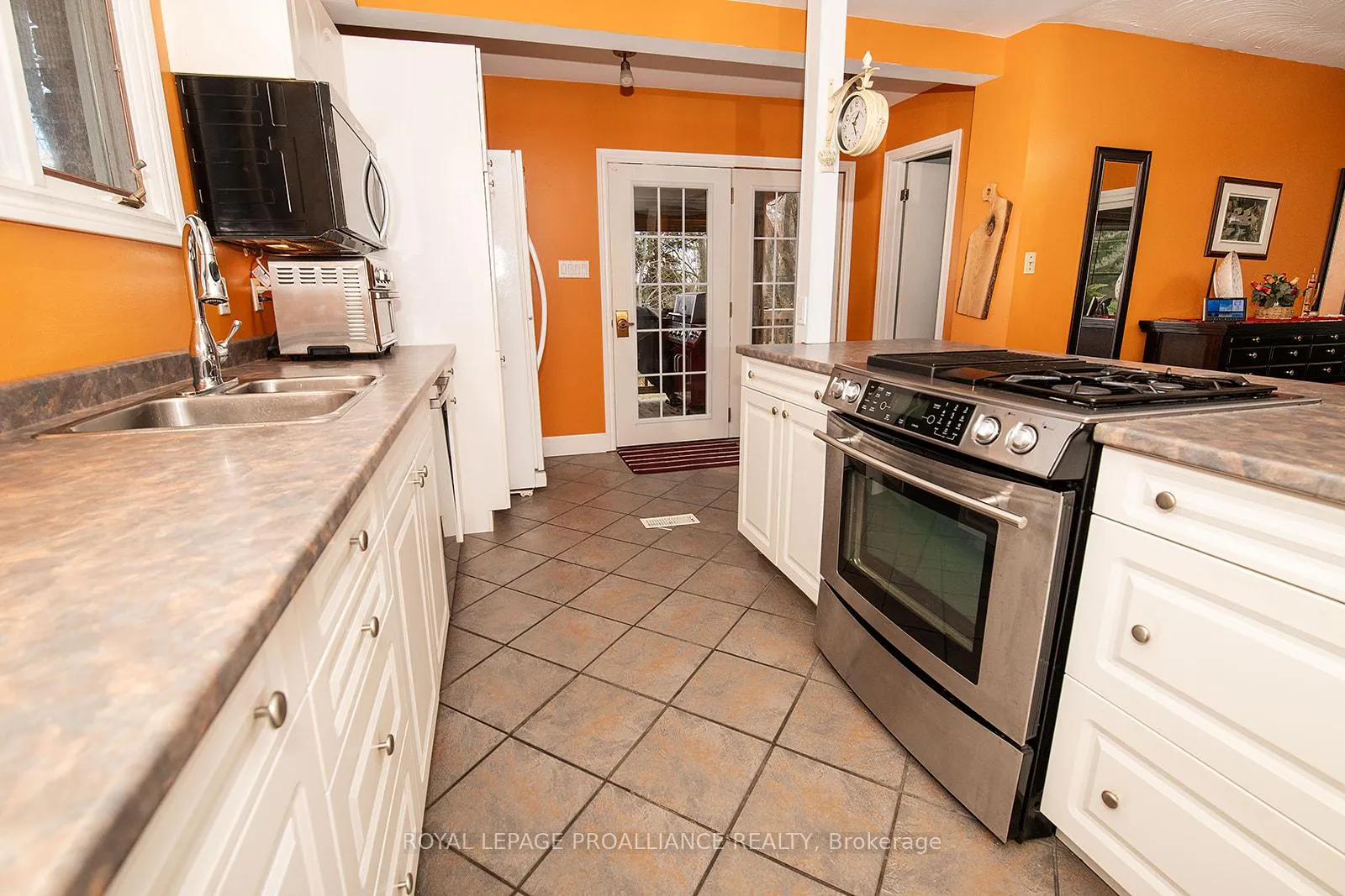 Photo 8 of 31 Nobes Road, Quinte West, Sidney Ward — HOMEH