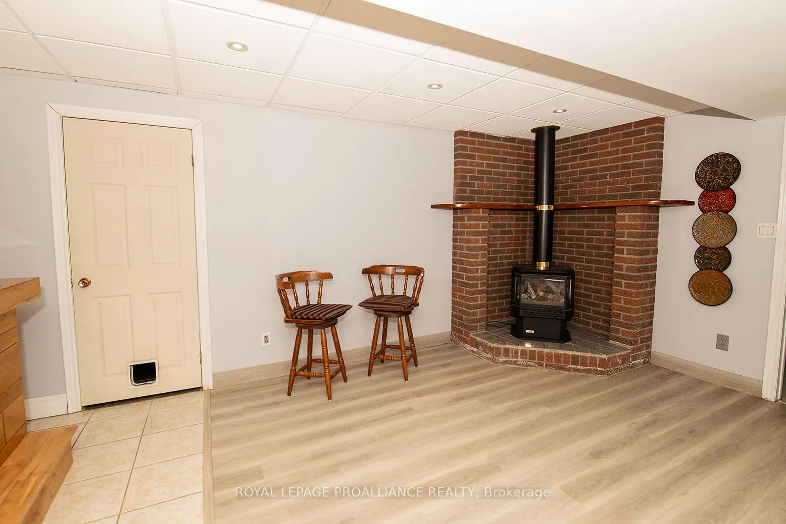 Photo 25 of 31 Nobes Road, Quinte West, Sidney Ward — HOMEH
