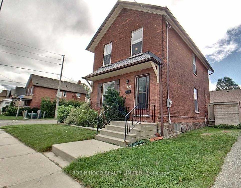 Front of 182 Albert Street