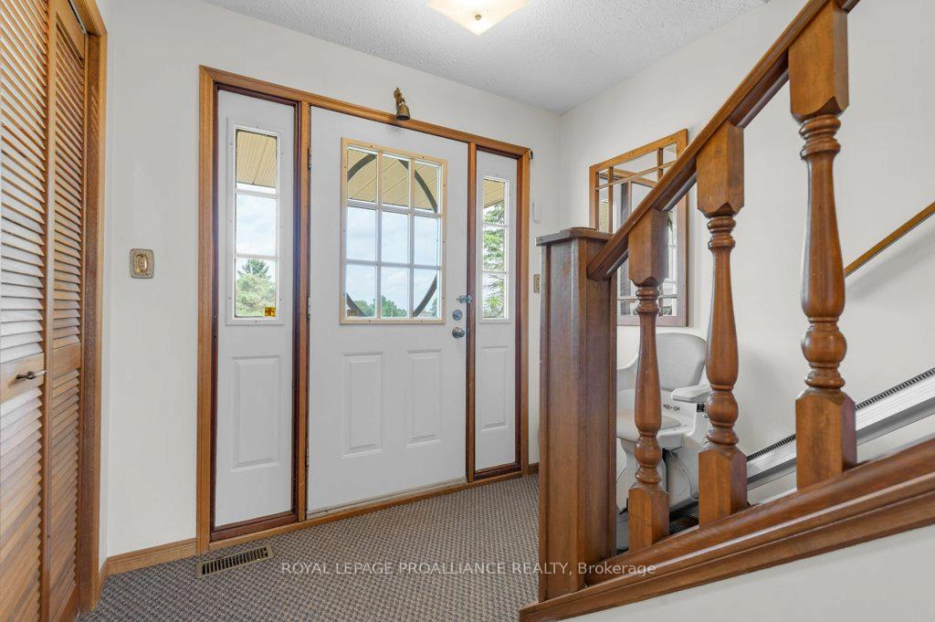 Photo 4 of 255 Huffman Road, Quinte West, Murray Ward — HOMEH