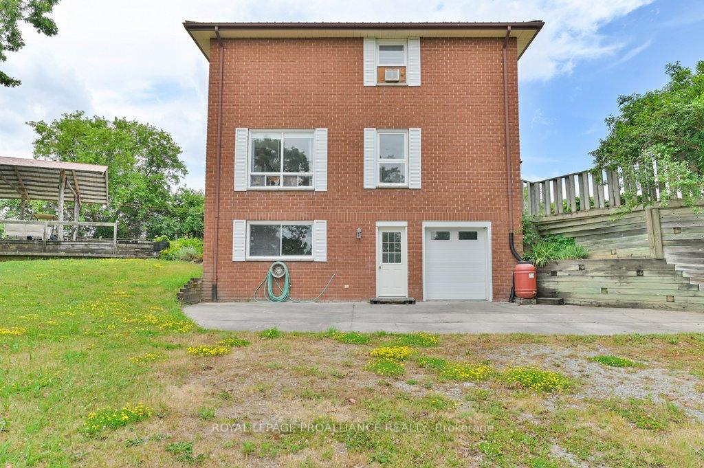Photo 33 of 255 Huffman Road, Quinte West, Murray Ward — HOMEH