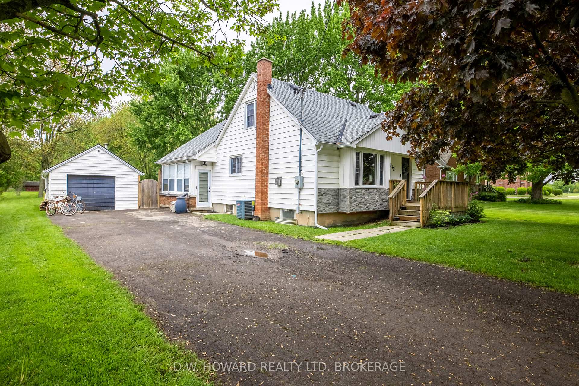 Front of 972 Silver Bay Road