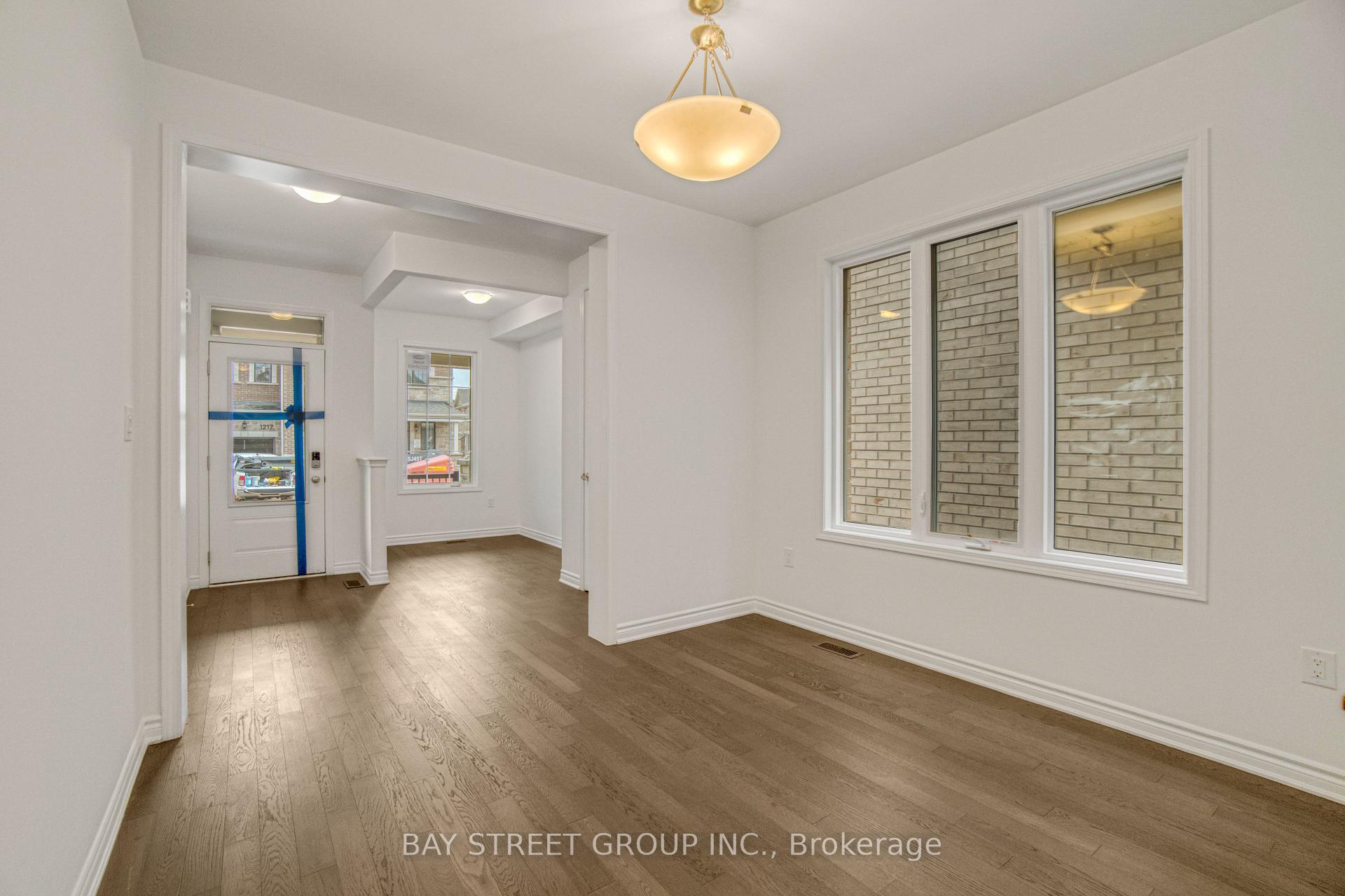 Photo 6 of 1236 Stirling Todd Terrace, Milton, Bowes — HOMEH