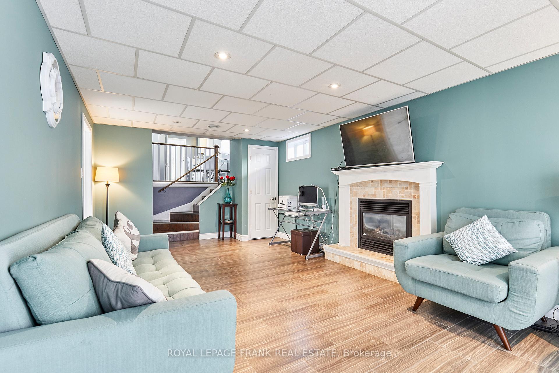 Photo 27 of 733 Clifton Drive, Oshawa, Centennial — HOMEH