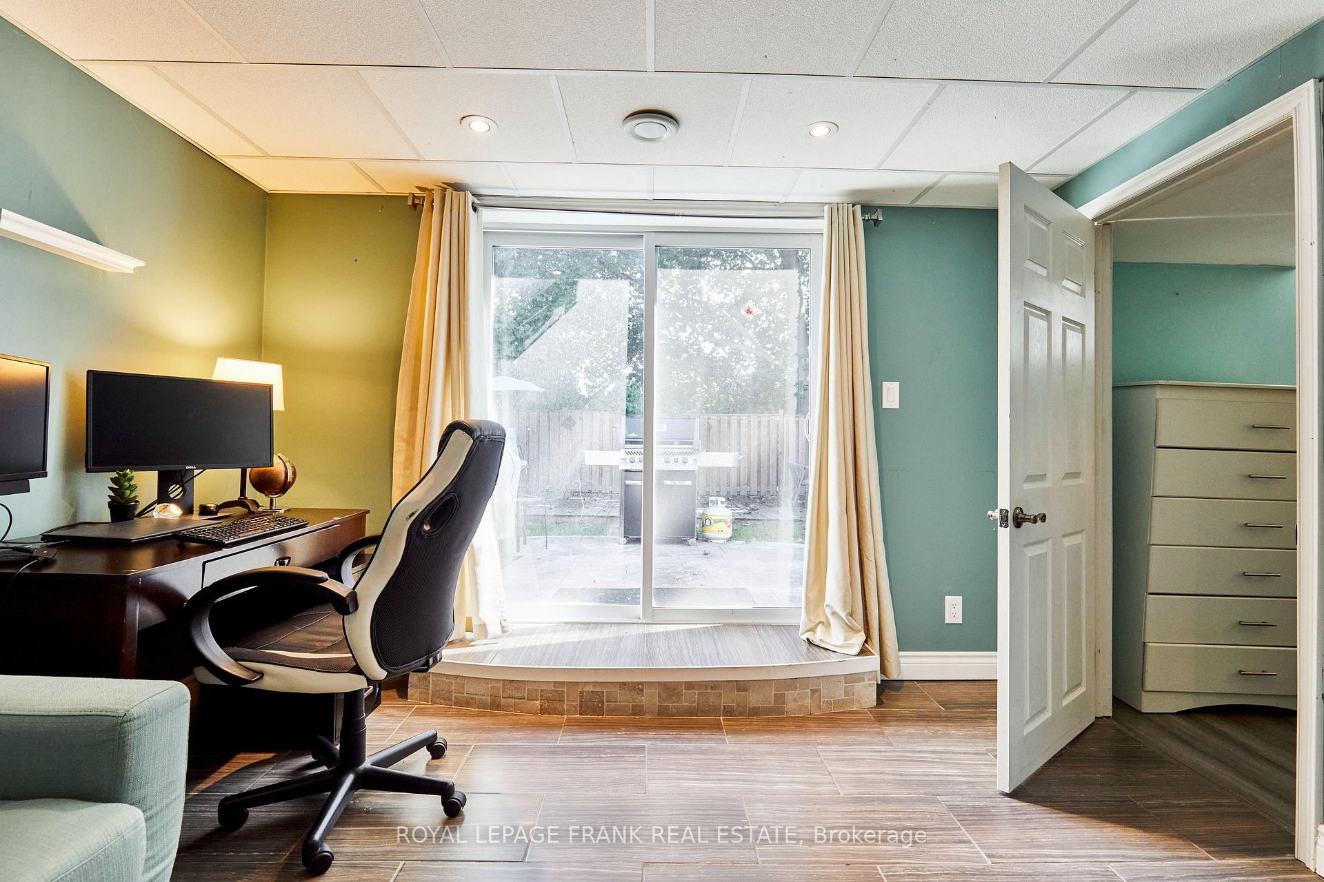 Photo 28 of 733 Clifton Drive, Oshawa, Centennial — HOMEH