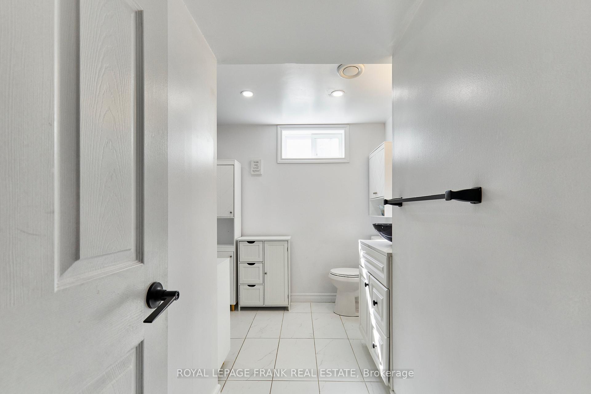 Photo 31 of 733 Clifton Drive, Oshawa, Centennial — HOMEH