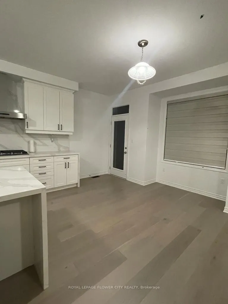 Photo 4 of 3088 Paperbirch Trail, Pickering, Rural Pickering — HOMEH