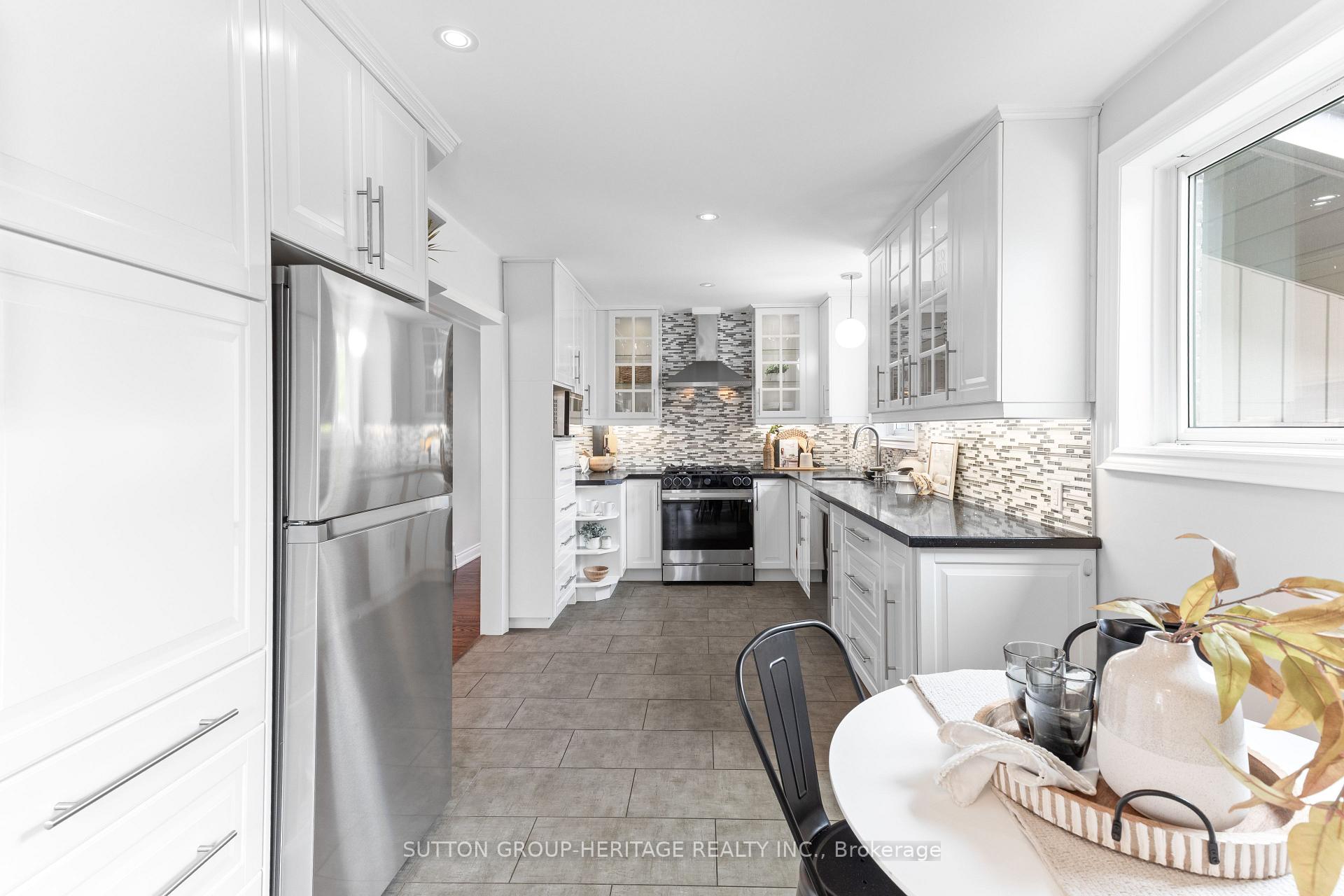 Photo 12 of 1406 Colmar Avenue, Pickering, Bay Ridges — HOMEH