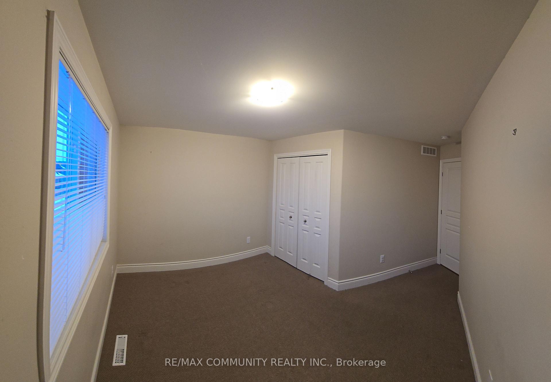Photo 8 of 33 Stonecrest Boulevard, Quinte West, Sidney Ward — HOMEH