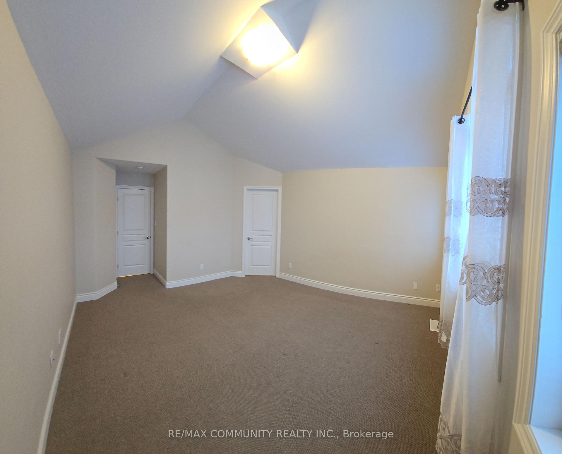 Photo 12 of 33 Stonecrest Boulevard, Quinte West, Sidney Ward — HOMEH