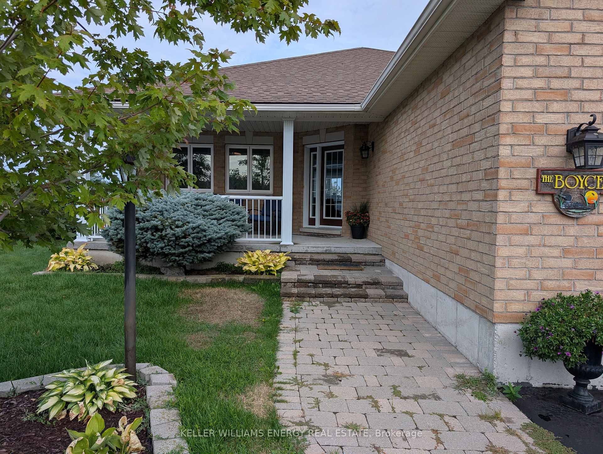 Photo 2 of 34 Mount Grove Crescent, Prince Edward County, Hallowell Ward — HOMEH