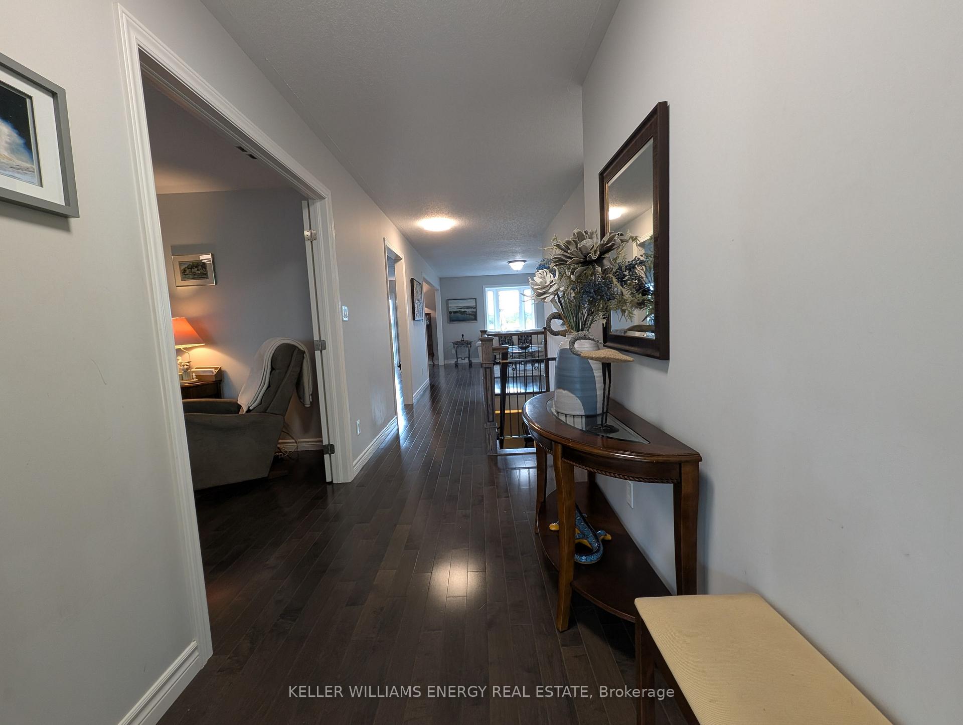 Photo 4 of 34 Mount Grove Crescent, Prince Edward County, Hallowell Ward — HOMEH