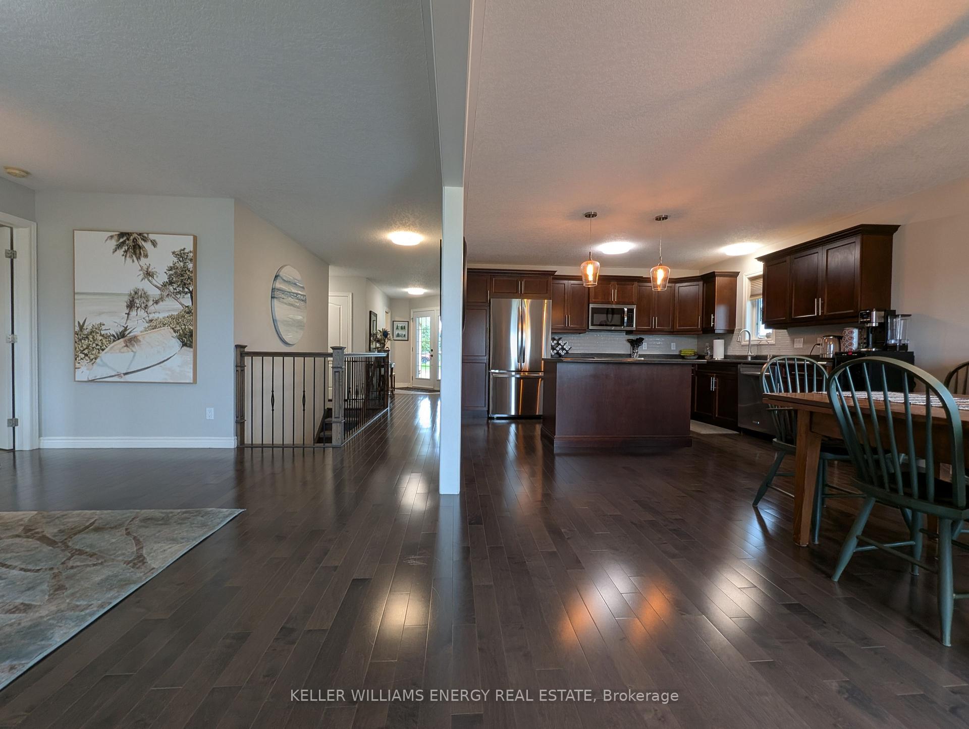 Photo 11 of 34 Mount Grove Crescent, Prince Edward County, Hallowell Ward — HOMEH