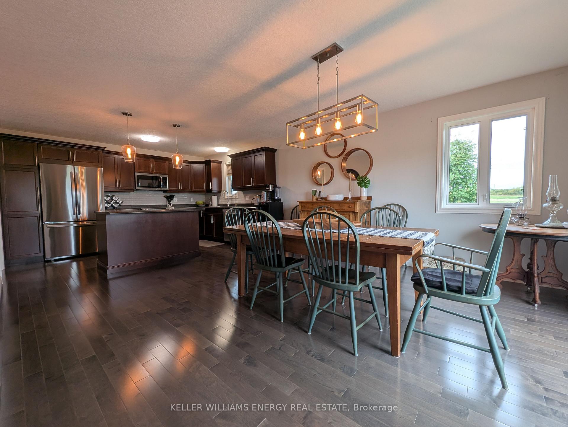 Photo 14 of 34 Mount Grove Crescent, Prince Edward County, Hallowell Ward — HOMEH